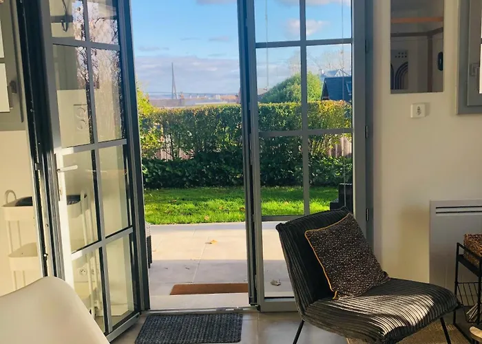 Appartamento Bel Air Studios-terrasse Couverte-jardinet-vue Pont De Normandie-parking Privé *